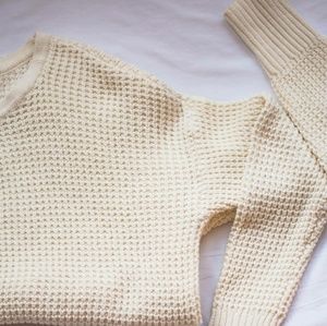 American Eagle knit sweater